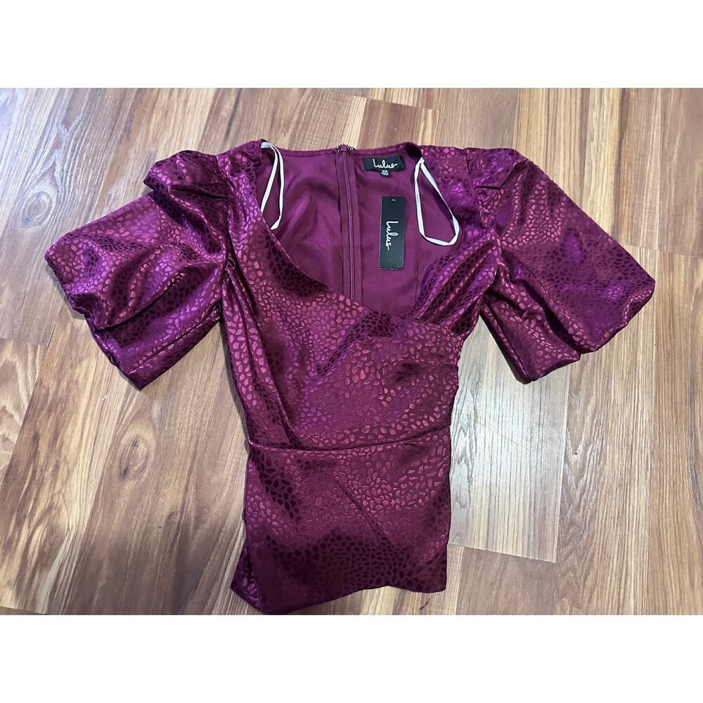 Lulus Plum Purple Leopard Print Satin puff Sleeve